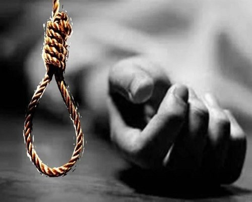 Raipur News : फांसी के फंदे पर लटकी मिली लाश, इलाके में मचा हड़कंप, जांच में जुटी पुलिस