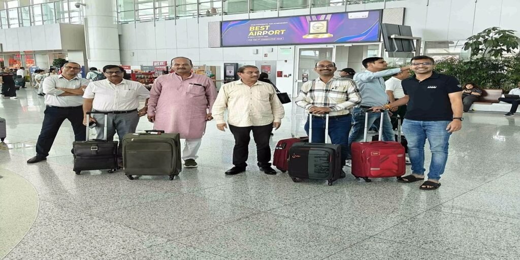 रायपुर निगम के सभापति और स्वास्थ्य विभाग अध्यक्ष दिल्ली रवाना