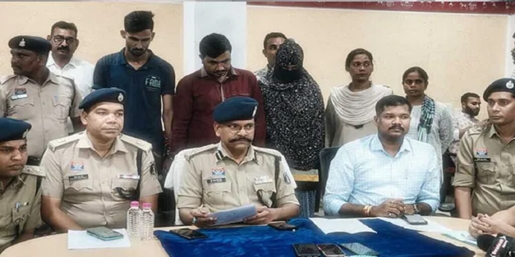 रायपुर में क्रेटा कार से 1 करोड़ की हेरोईन बरामद, टिकरापारा पुलिस ने 8 पेडलर्स को गिरफ्तार