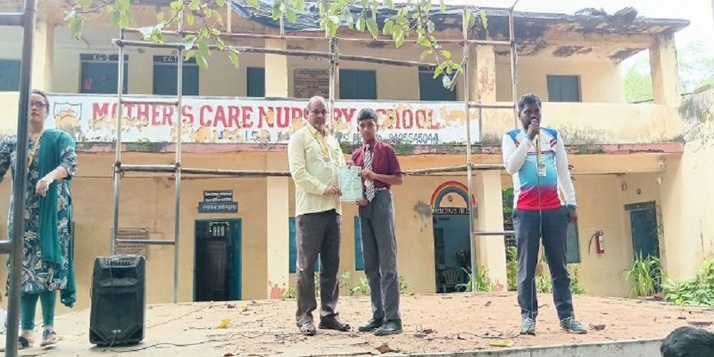 राजनांदगांव राज्य स्तरीय हॉकी प्रतियोगिता में मिनीमाता स्कूल के खिलाड़ियों का शानदार प्रदर्शन