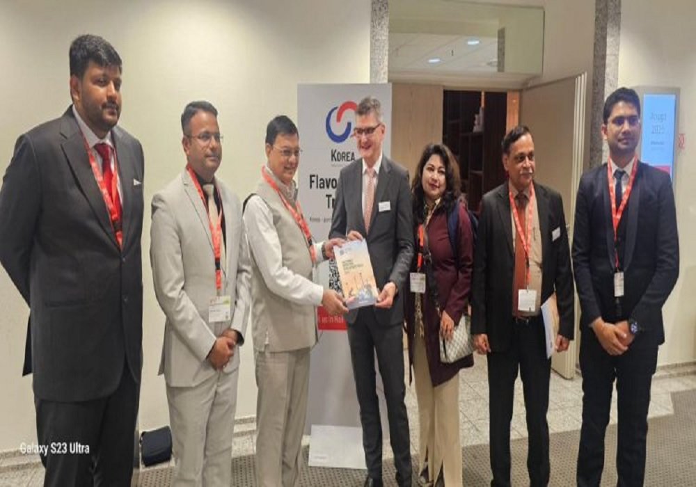 जर्मनी में आयोजित ‘अनुगा’ फूड एक्सपो में छत्तीसगढ़ का प्रतिनिधित्व, उद्योग मंत्री लखन लाल देवांगन ने प्रस्तुत की औद्योगिक विकास नीति