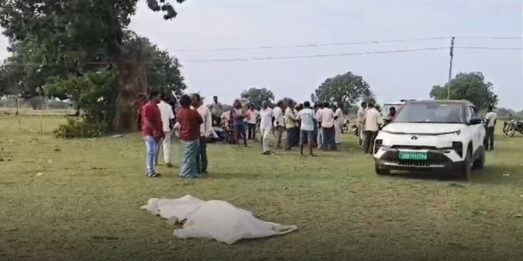 CG CRIME: पत्नी से तलाक का केस लड़ रहे व्यापारी की संदिग्ध हालात में मौत, कार मौके पर मिली