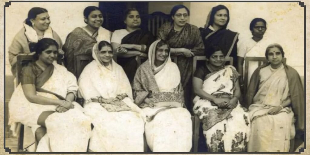 Constitution Day 2025: संविधान निर्माण में इन 15 महिलाओं की थी अहम भूमिका, जानें उनके योगदान को
