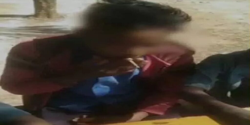 Chhattisgarh : बालक आश्रम में नाबालिग बच्चे बीड़ी पीते हुए मिले, लाखों रुपये की सरकारी मदद नाकाम