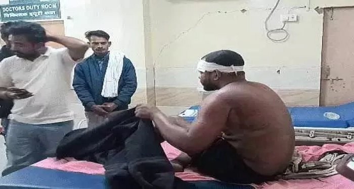 बिलासपुर-उरगा हाईवे पर क्रूर वारदात: बदमाशों ने युवक को पीटा, मोबाइल–नगदी लूटी और PhonePe से रकम ट्रांसफर कराई