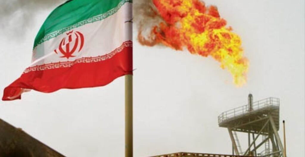 अमेरिका ने ईरान के पेट्रोलियम व्यापार में शामिल भारतीय कंपनियों और व्यक्तियों पर लगाया व्यापक प्रतिबंध अमेरिका