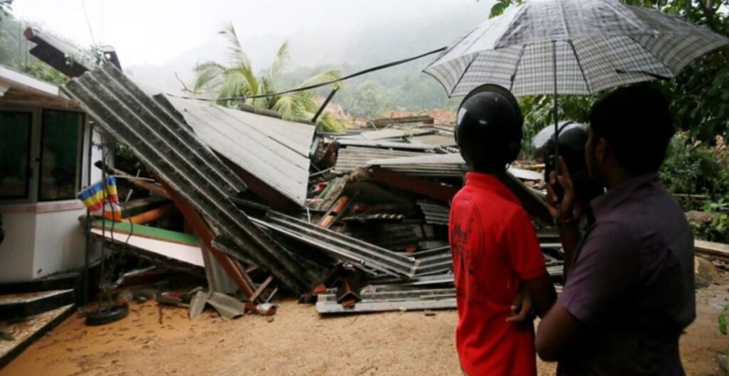 Sri Lanka Floods: श्रीलंका में भीषण बाढ़ और भूस्खलन से 56 की मौत, 600 से ज्यादा घर तबाह—स्कूल व दफ्तर बंद भूस्खलन