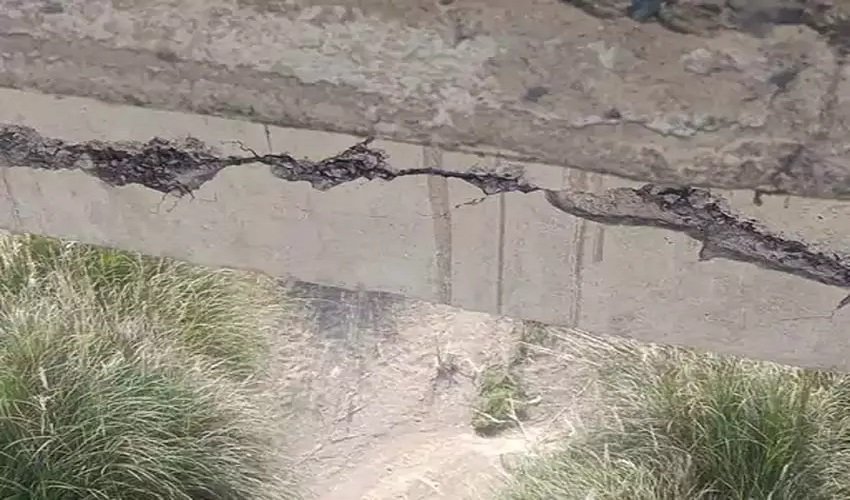 जर्जर हालत में पहुँचा कुदुरमाल पुल, 50 साल बाद सुरक्षा जोखिम के चलते किया गया बंद