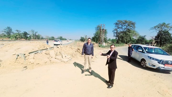 कोरबा कलेक्टर ने किया कुदुरमाल पुल का निरीक्षण, लोड बेयरिंग टेस्ट के लिए समिति गठित