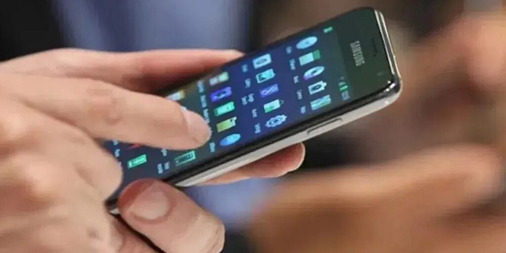 भारत सरकार का बड़ा कदम, अब हर नए स्मार्टफोन में अनिवार्य रूप से इंस्टॉल होगा सुरक्षा ऐप