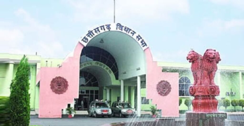 आदिवासी इलाकों में खनन के नाम पर जंगलों की कटाई: कांग्रेस का सरकार पर बड़ा आरोप आदिवासी इलाकों