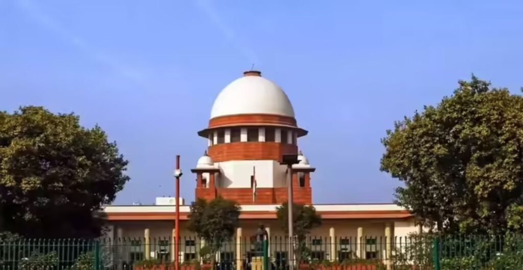 सुप्रीम कोर्ट का आदेश BLO को धमकी देने वालों पर कार्रवाई, SIR में सहयोग न करने वालों को चेतावनी सुप्रीम कोर्ट