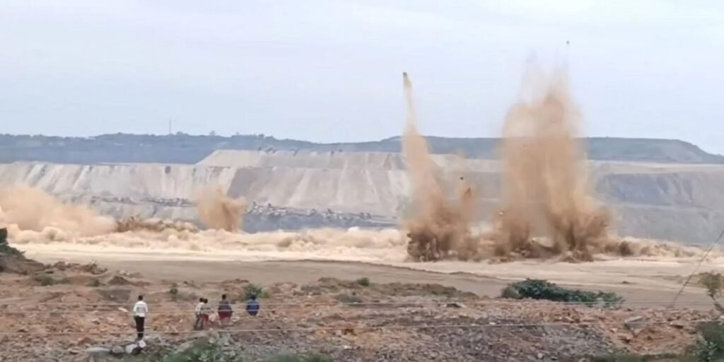 कोरबा: SECL दीपका खदान में हैवी ब्लास्टिंग से ग्रामीण की मौत, क्षेत्र में भारी आक्रोश