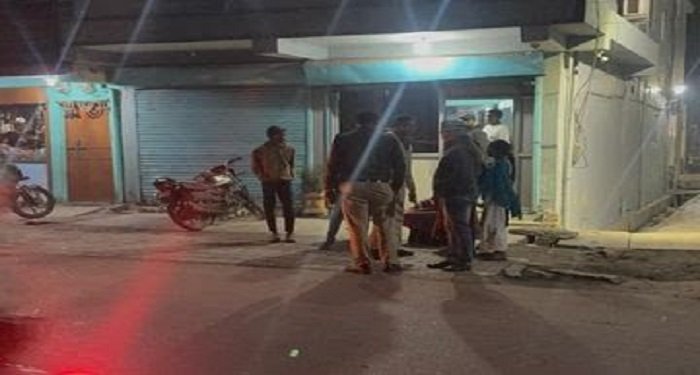 गर्लफ्रेंड के पिता से विवाद के बाद जमकर मारपीट, छह घायल, युवती ने किया आत्महत्या का प्रयास