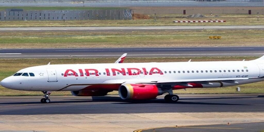 Air India flight Emergency Landing: दिल्ली–विजयवाड़ा जा रहे एयर इंडिया विमान की जयपुर में इमरजेंसी लैंडिंग, यात्रियों में मचा हड़कंप; जानें पूरा मामला