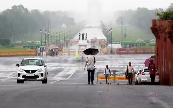 Weather Update 23 January 2026: दिल्ली–एनसीआर, हरियाणा और राजस्थान में मौसम ने ली करवट, तेज हवा और बिजली गिरने का अलर्ट