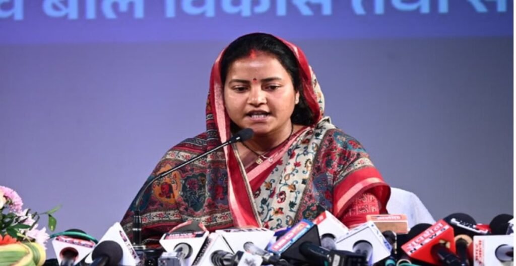 मंत्री लक्ष्मी राजवाड़े