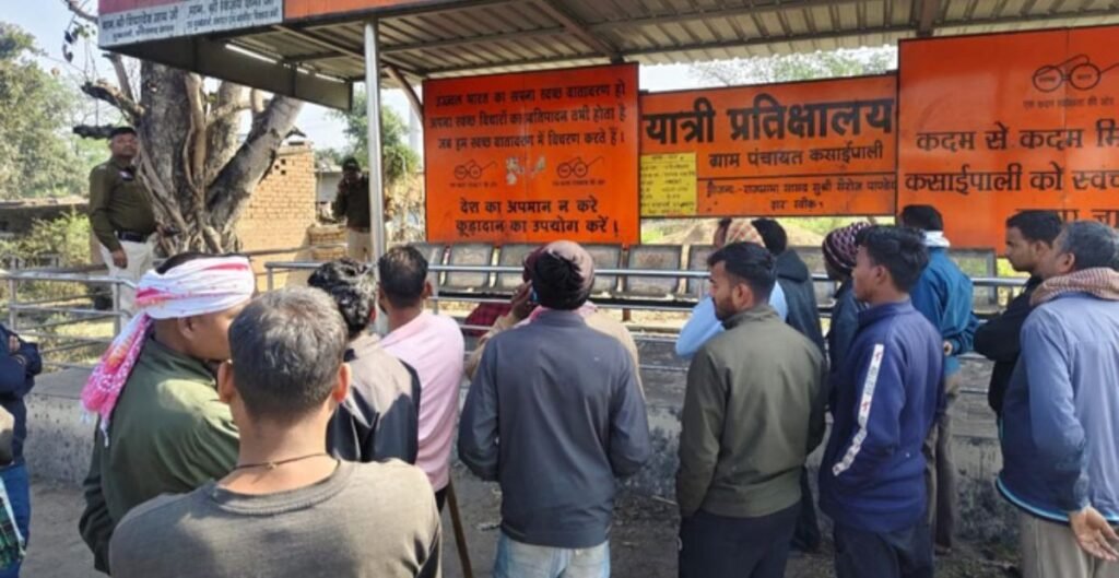 Korba News: कड़ाके की ठंड से ग्रामीण की मौत, यात्री प्रतीक्षालय में मिला शव ग्रामीण की मौत