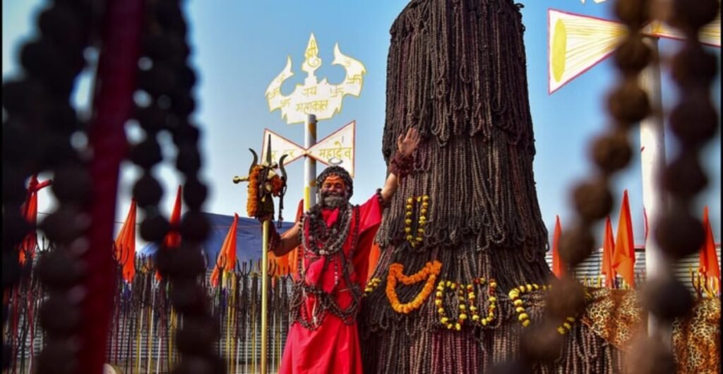 Makar Sankranti 2026: देशभर में मकर संक्रांति और पोंगल की धूम, प्रयागराज से गंगासागर तक उत्सव का माहौल मकर संक्रांति