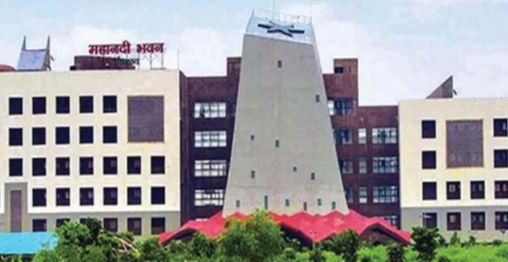 CG IPS Transfer: छत्तीसगढ़ में 15 आईपीएस अधिकारियों का तबादला, संजीव बने रायपुर के पहले पुलिस कमिश्नर आईपीएस