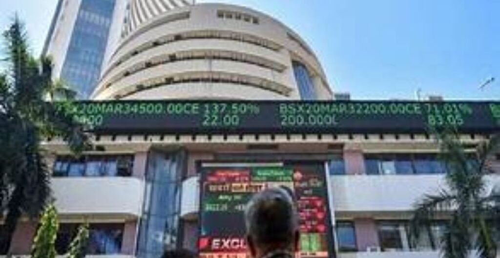 The Bonus Market Update: हरे निशान पर खुला भारतीय शेयर बाजार, सेंसेक्स 647 अंक उछला; निफ्टी 25300 के पार शेयर बाजार