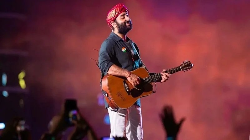 Arijit Singh : अरिजीत सिंह ने रिटायरमेंट को लेकर दिए गहरे संकेत, कहा- ‘कौन जानता है आगे क्या होगा’