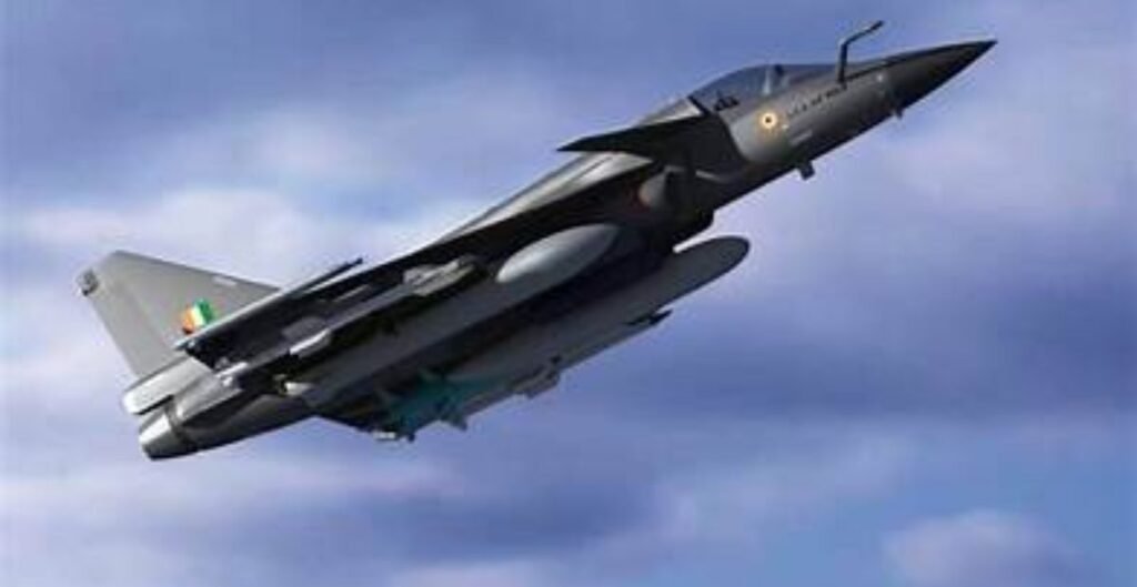 IFR Milan 2026: गरजेंगे MiG-29K, LCA Tejas और P-8I, राष्ट्रपति करेंगी अंतरराष्ट्रीय नौसैनिक बेड़े की सलामी IFR Milan