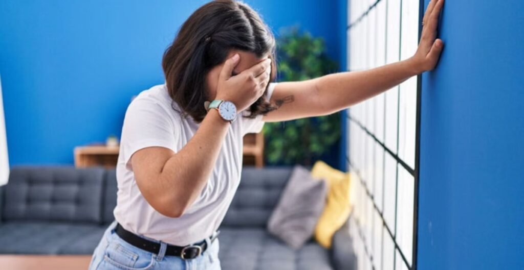 Health Tips: धुंधला दिखना सिर्फ आंखों की कमजोरी नहीं, इन गंभीर और जानलेवा बीमारियों का भी हो सकता है संकेत आंखों की कमजोरी