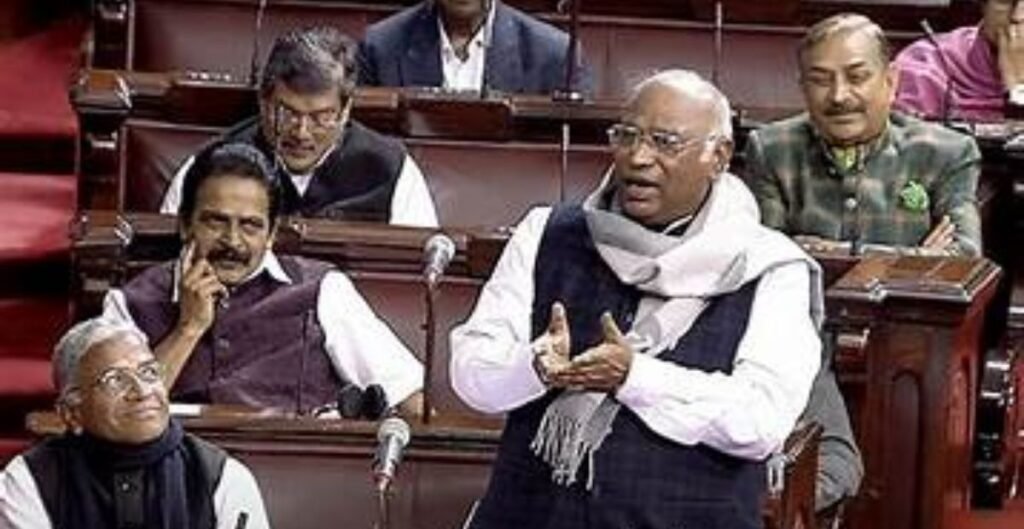 Rajya Sabha Row: भाषण के हिस्से हटाए जाने पर भड़के मल्लिकार्जुन खरगे, बोले- ‘लोकतंत्र और अभिव्यक्ति की आजादी के खिलाफ’ Rajya Sabha