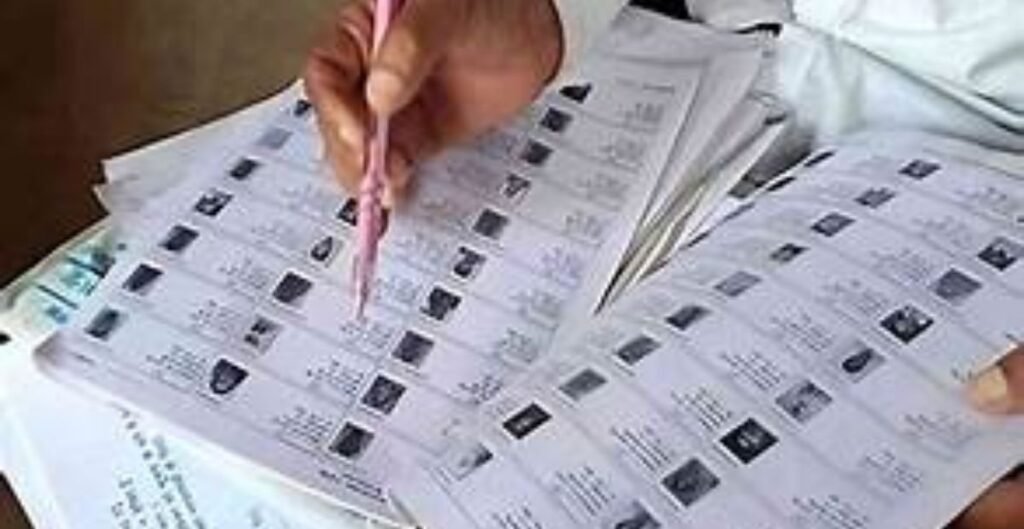 SIR Report: नौ राज्यों और केंद्रशासित प्रदेशों में विशेष गहन पुनरीक्षण के बाद 1.70 करोड़ मतदाता सूची से हटे, चुनाव आयोग ने जारी किए आंकड़े SIR