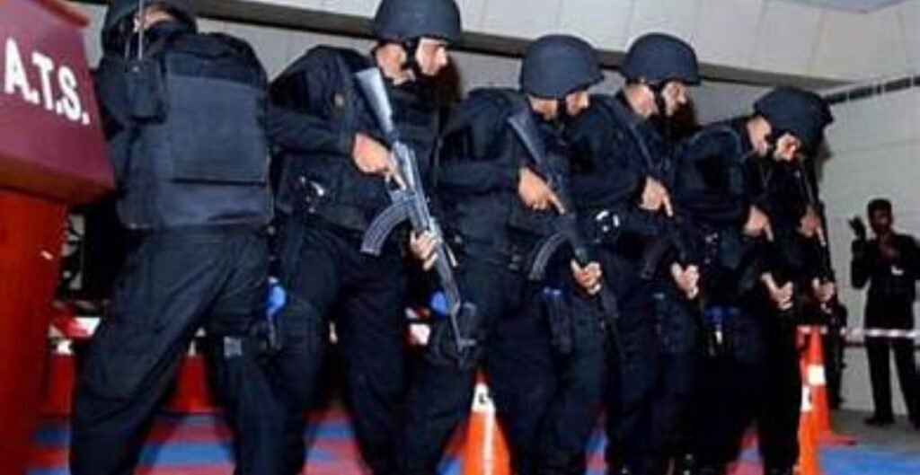 Gujarat ATS Big Action: ईरान से आ रही नाव से 200 किलो से ज्यादा ड्रग्स जब्त, कोस्ट गार्ड के साथ संयुक्त ऑपरेशन ड्रग्स