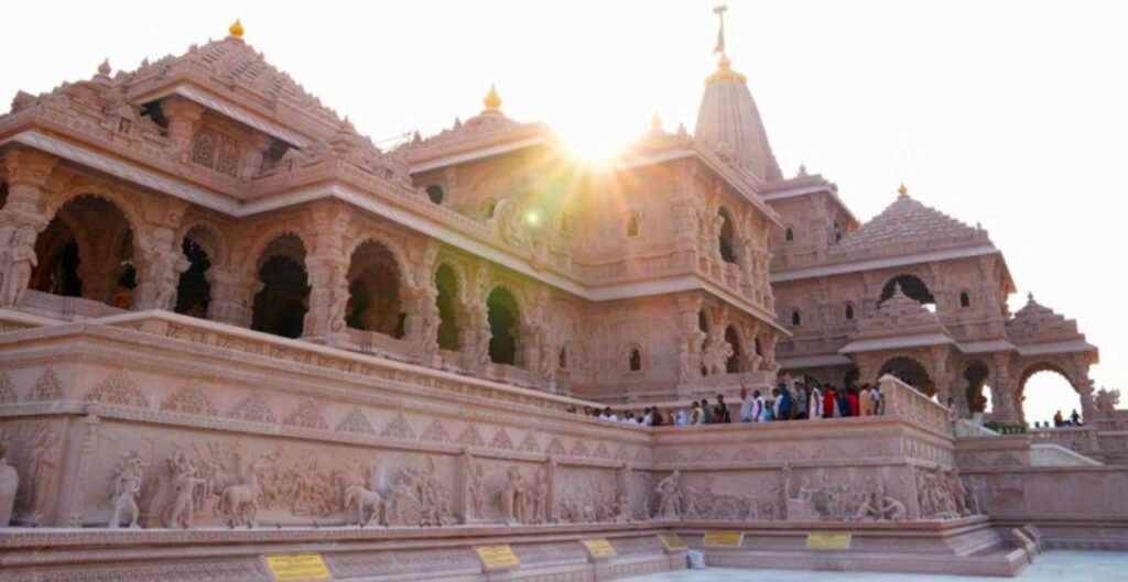 Ram Navami 2026: Ayodhya जाने से पहले जान लें जरूरी बातें, इन समयों पर मिलेंगे आराम से दर्शन Ayodhya