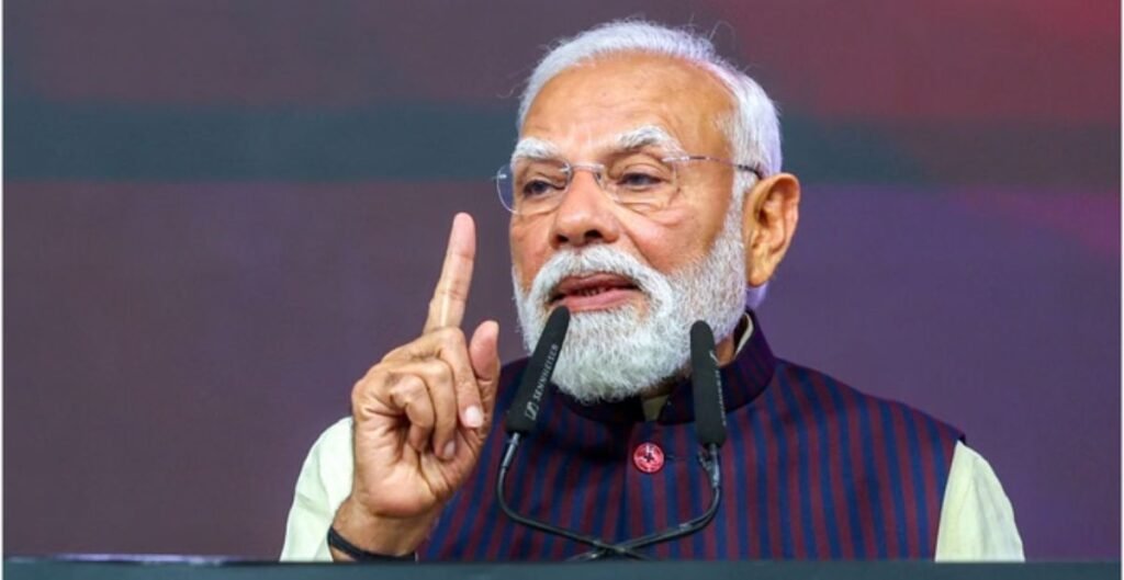 Gujarat Sanand: पीएम मोदी ने माइक्रोन सेमीकंडक्टर फैसिलिटी का किया शुभारंभ, भारत की टेक क्रांति को नई रफ्तार माइक्रोन सेमीकंडक्टर