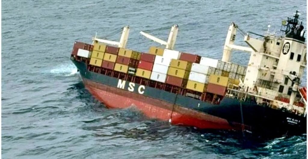 West Asia Tension: भारतीय नाविकों की मौत के बाद DG Shipping की एडवाइजरी, जहाजों को हाई अलर्ट पर रहने के निर्देश एडवाइजरी