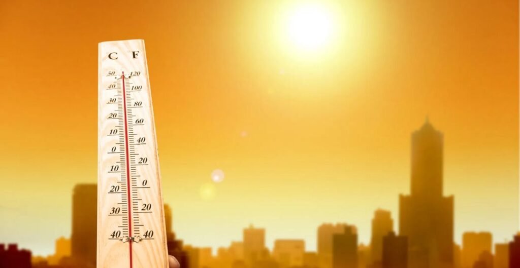 Heatwave Alert: उत्तर भारत में भीषण गर्मी का कहर, कई राज्यों में लू का अलर्ट जारी गर्मी