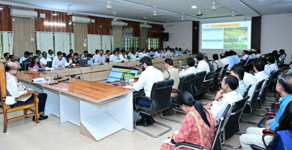 राज्यपाल रमेन डेका का फैसला: जशपुर में पहाड़ी कोरवा परिवारों के लिए हर माह मेडिकल कैंप