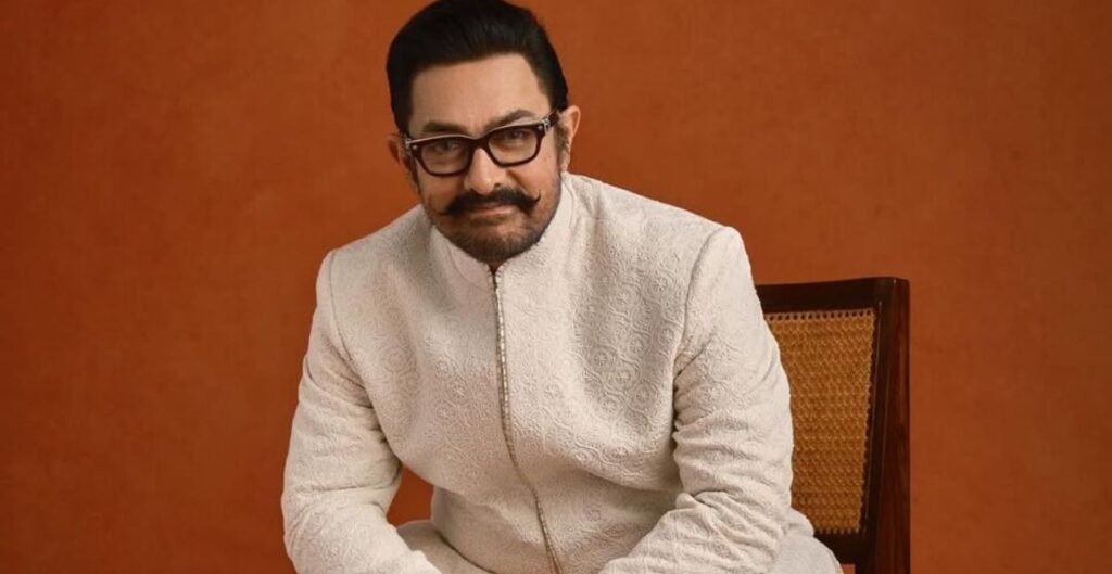 ‘क्या मुझे पागल कुत्ते ने काटा है?’ सीक्रेट डायरेक्टिंग की अफवाहों पर आमिर खान ने तोड़ी चुप्पी आमिर खान