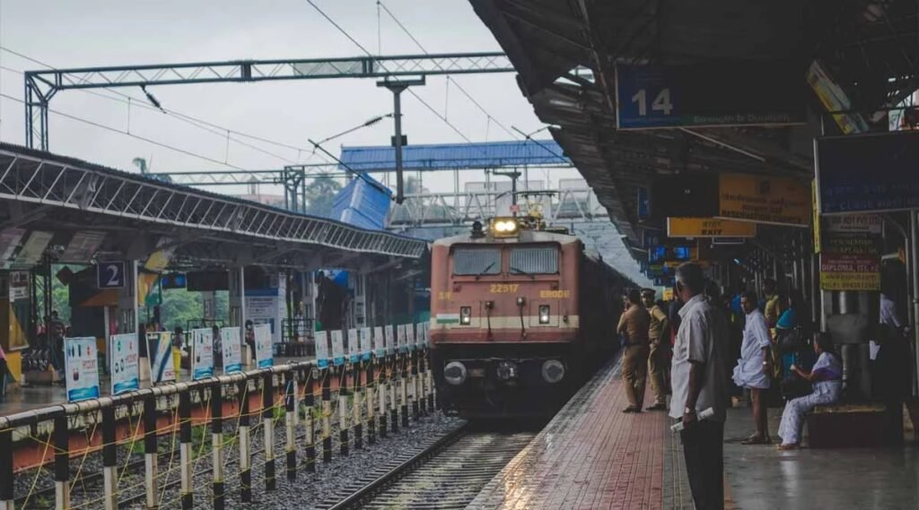 रेल यात्रियों के लिए राहत: रद्द की गई कई ट्रेनें अब चलेंगी, रेलवे ने बदला फैसला