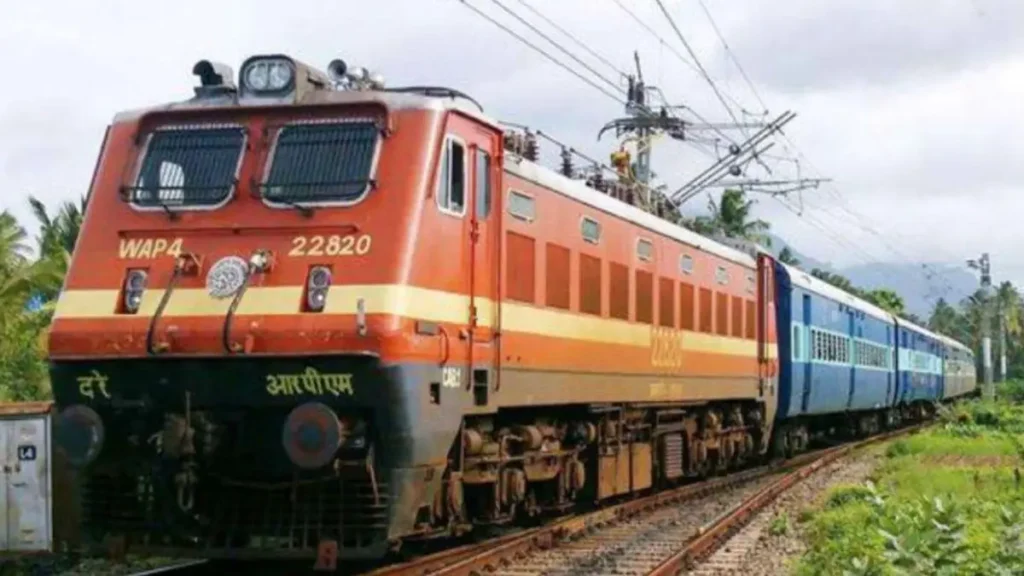Alt Text: तीजा में 10 लोकल ट्रेनों पर ब्रेक कोरबा नागपुर रद्द ट्रेनें