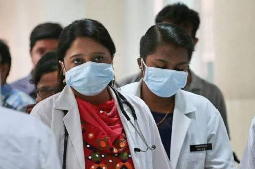 छत्तीसगढ़ के MBBS इंटर्न्स को बड़ी राहत, अब हर महीने ₹25 हजार स्टाइपेंड; 1 अक्टूबर से लागू होगी नई दर