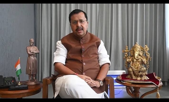 छत्तीसगढ़ में दीपोत्सव से CGPSC तक सियासत, भूपेश बघेल के सवाल पर अरुण साव का पलटवार भूपेश बघेल के सवाल पर अरुण साव का पलटवार