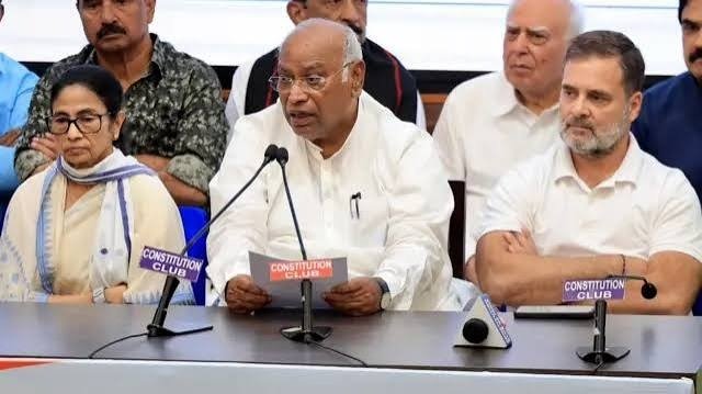 INDIA Alliance Crisis: 3 साल बाद भी क्यों बिखरा दिख रहा विपक्ष? समन्वय की कमी से बढ़ी सहयोगियों की दूरी INDIA Alliance Crisis